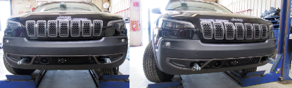Picture of Blue Ox Avail Tow Bar (10,000 lbs. cap.) & Baseplate Combo fits Select Jeep Cherokee Steel Bumper w/Tow Hooks (Includes ACC & Technology Pkg.) (2-Speed Transfer Case) BX1143