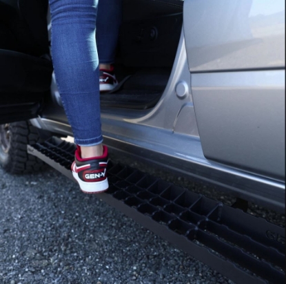 Picture of GH25001 Gen-Y Hitch Running Board