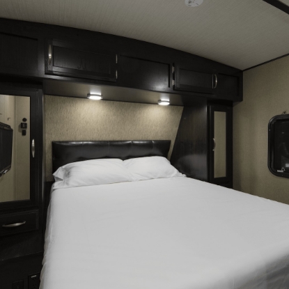 Picture of 2020218489 Lippert Components Bed Sheet