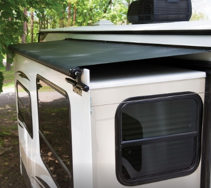 Picture of V000251478 Lippert Components Awning